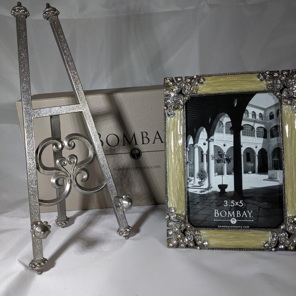 NIB Frame with Easel Silver - Picture 4 of 4